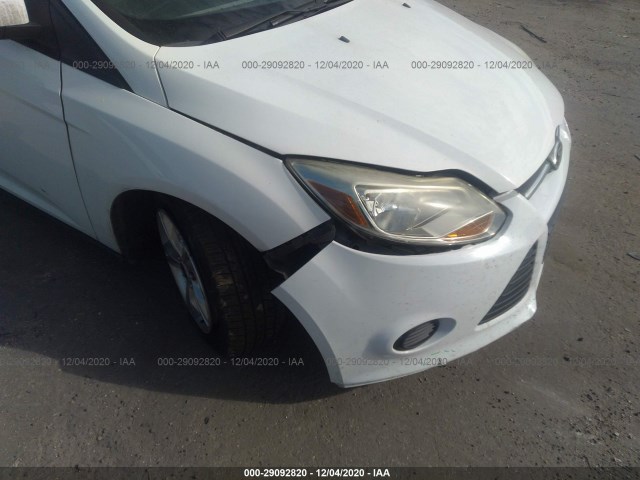 Photo 5 VIN: 1FADP3K21EL165984 - FORD FOCUS 