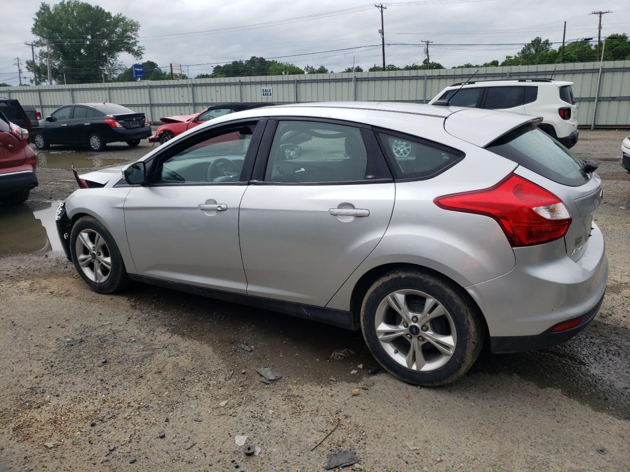 Photo 1 VIN: 1FADP3K21EL283260 - FORD FOCUS 