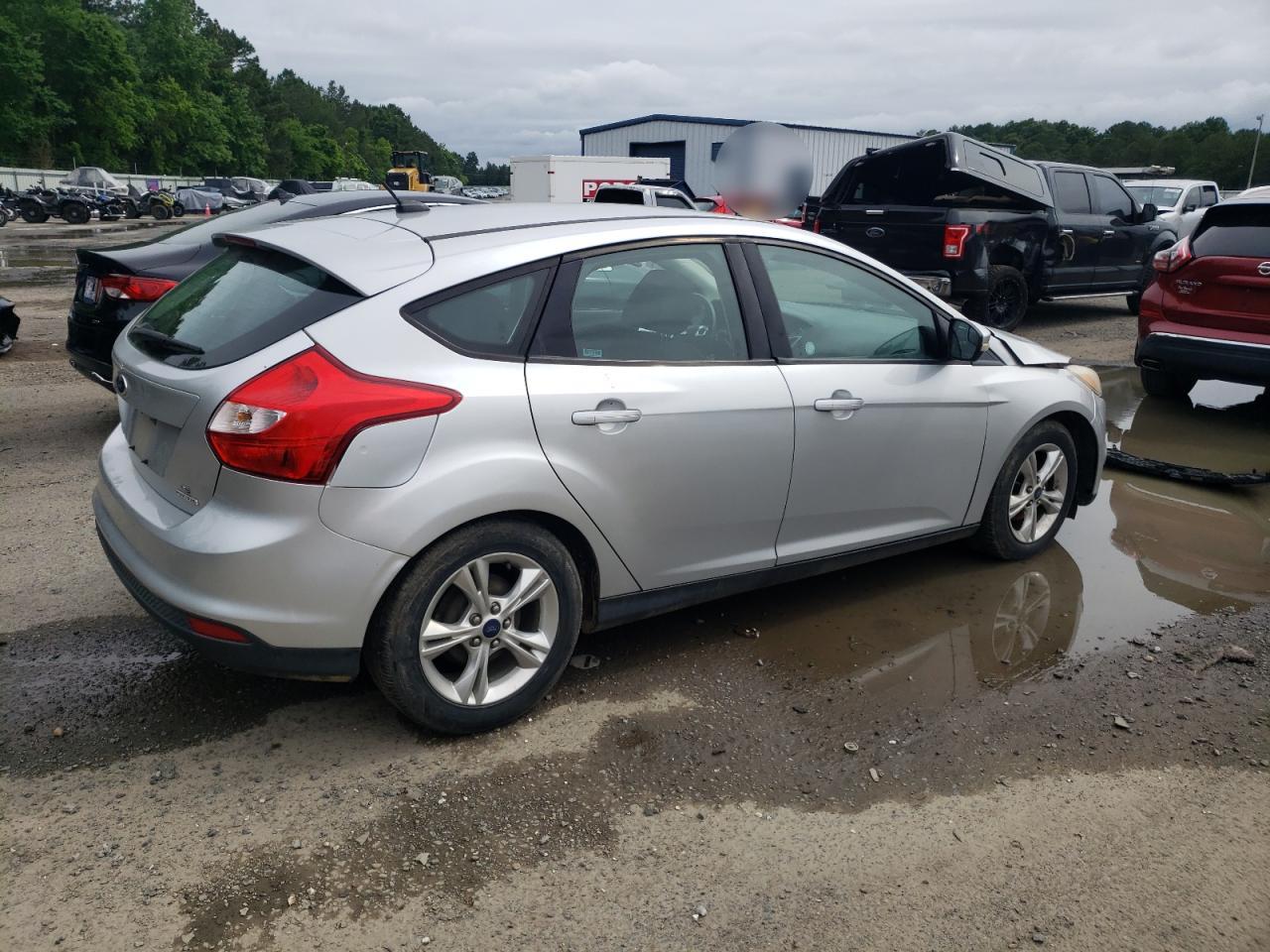 Photo 2 VIN: 1FADP3K21EL283260 - FORD FOCUS 