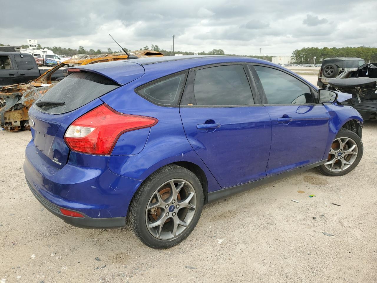 Photo 2 VIN: 1FADP3K21EL386968 - FORD FOCUS 