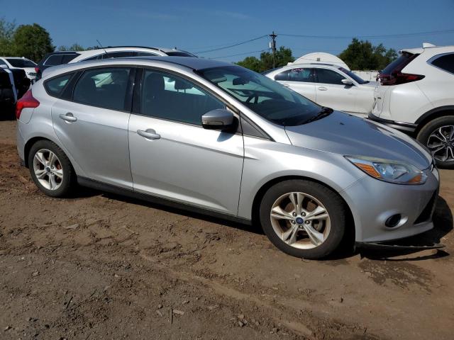 Photo 3 VIN: 1FADP3K21EL424652 - FORD FOCUS 