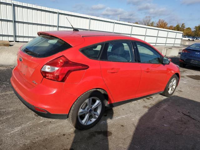 Photo 2 VIN: 1FADP3K21EL452189 - FORD FOCUS 