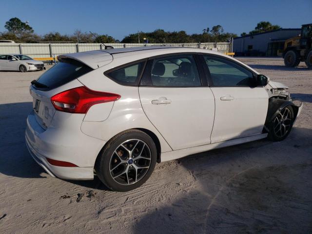 Photo 2 VIN: 1FADP3K21FL215624 - FORD FOCUS 