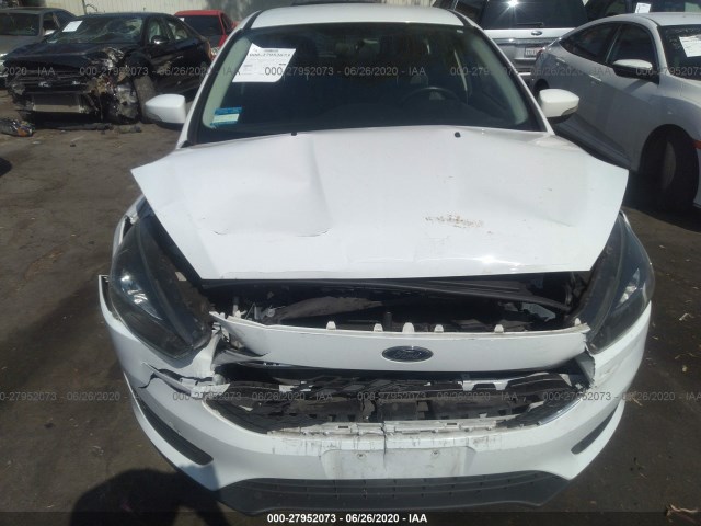 Photo 5 VIN: 1FADP3K21GL255932 - FORD FOCUS 