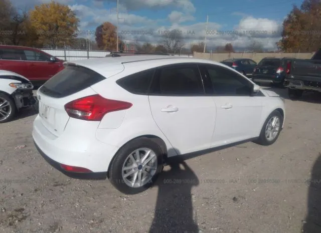 Photo 3 VIN: 1FADP3K21HL270769 - FORD FOCUS 