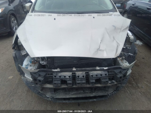 Photo 5 VIN: 1FADP3K21HL340948 - FORD FOCUS 