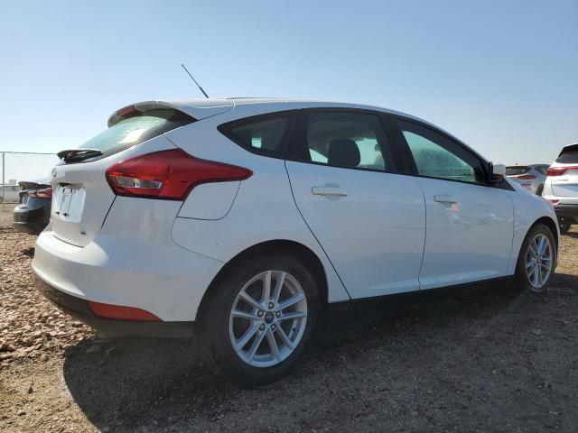 Photo 3 VIN: 1FADP3K21JL217401 - FORD FOCUS SE 