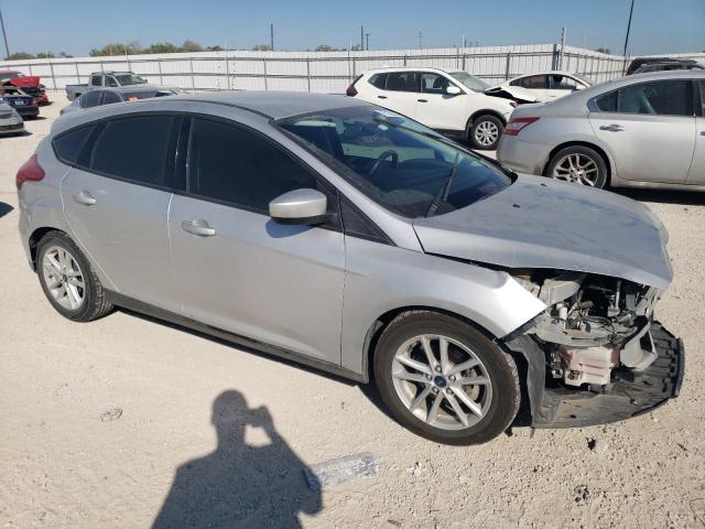 Photo 3 VIN: 1FADP3K21JL259552 - FORD FOCUS SE 