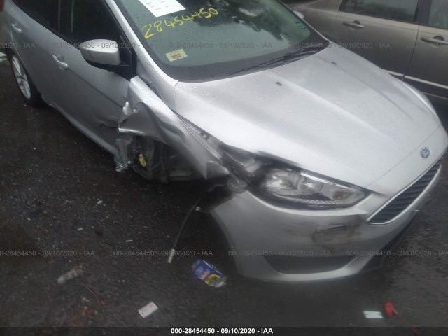 Photo 5 VIN: 1FADP3K21JL279705 - FORD FOCUS 