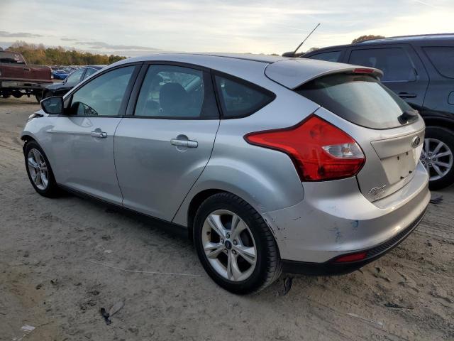 Photo 1 VIN: 1FADP3K22DL180427 - FORD FOCUS SE 