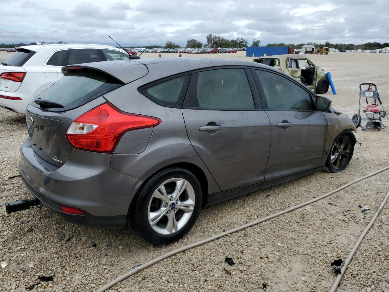 Photo 2 VIN: 1FADP3K22DL204631 - FORD FOCUS 