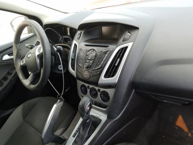 Photo 8 VIN: 1FADP3K22DL205701 - FORD FOCUS SE 