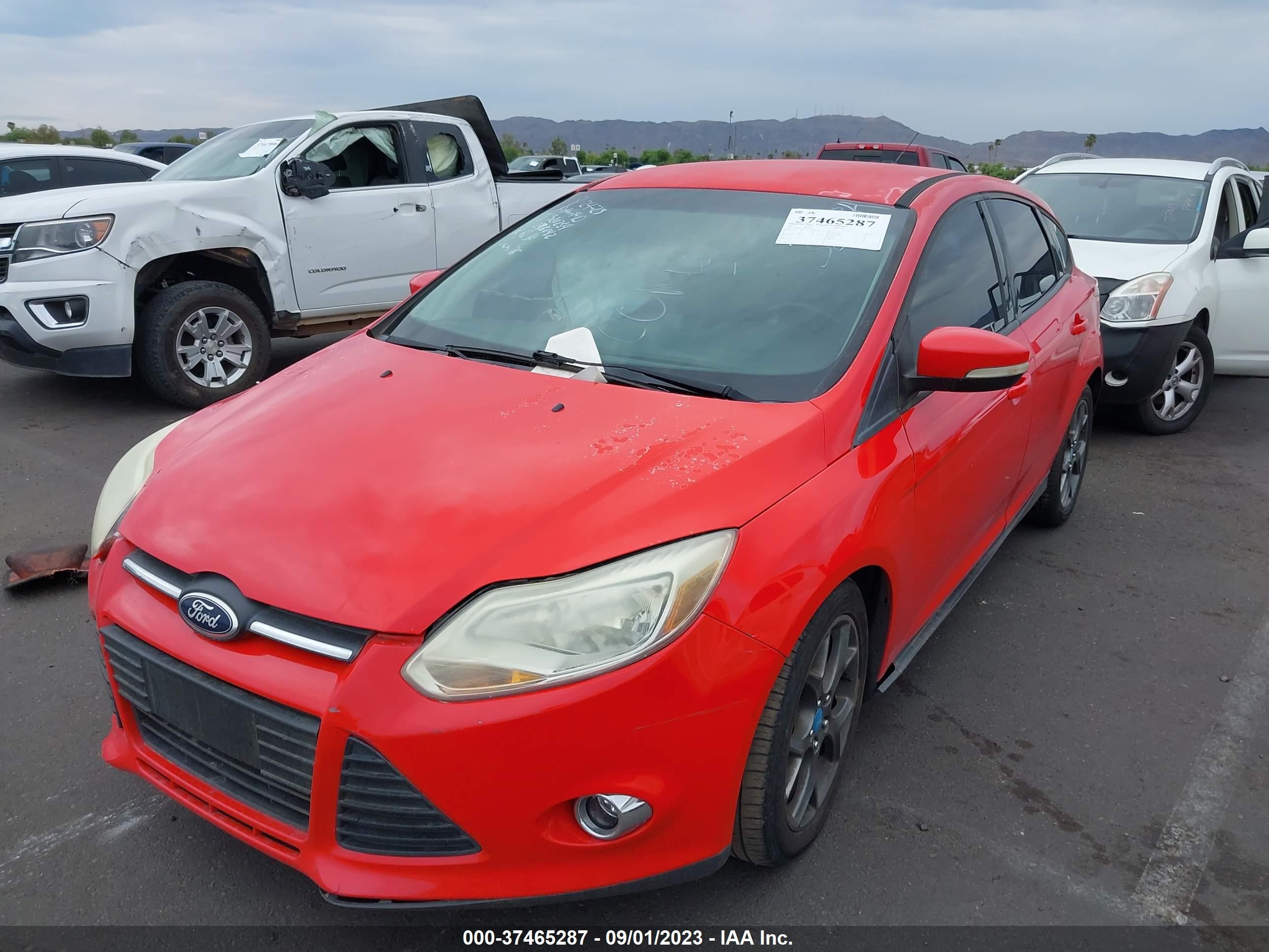 Photo 1 VIN: 1FADP3K22DL236642 - FORD FOCUS 