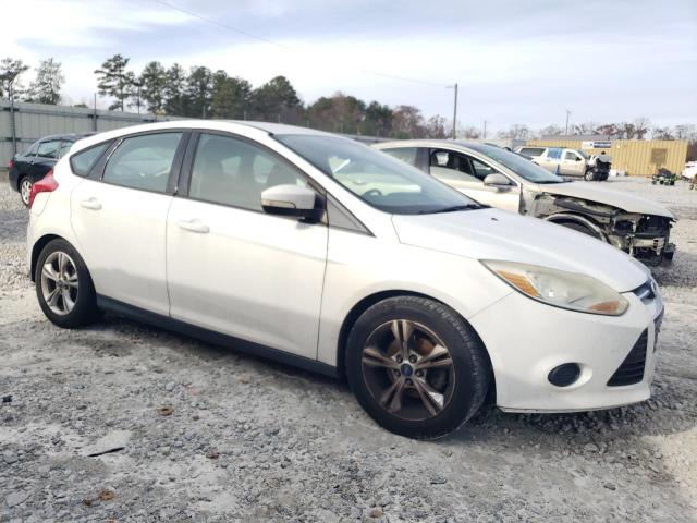 Photo 3 VIN: 1FADP3K22DL266577 - FORD FOCUS SE 