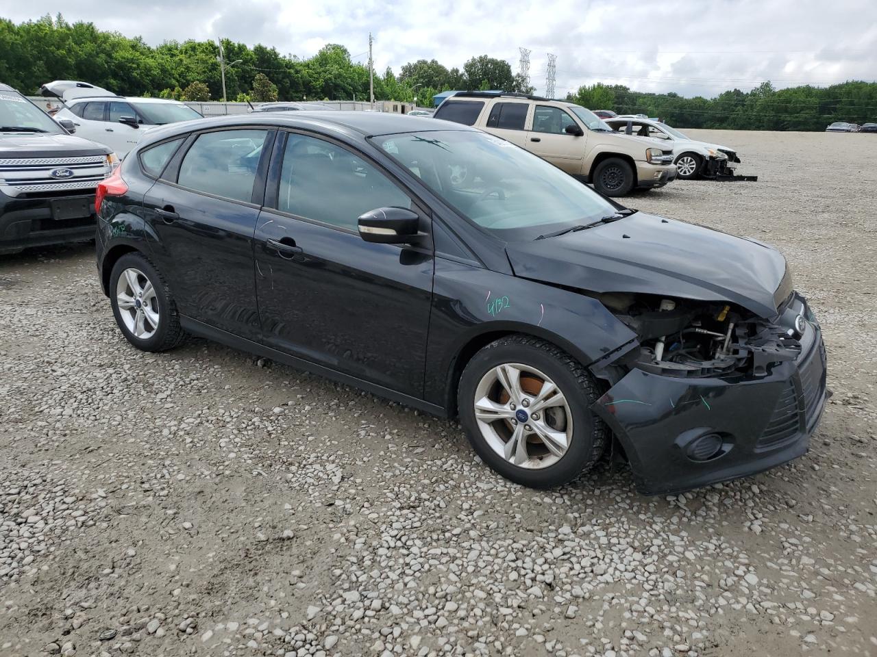 Photo 3 VIN: 1FADP3K22DL288093 - FORD FOCUS 