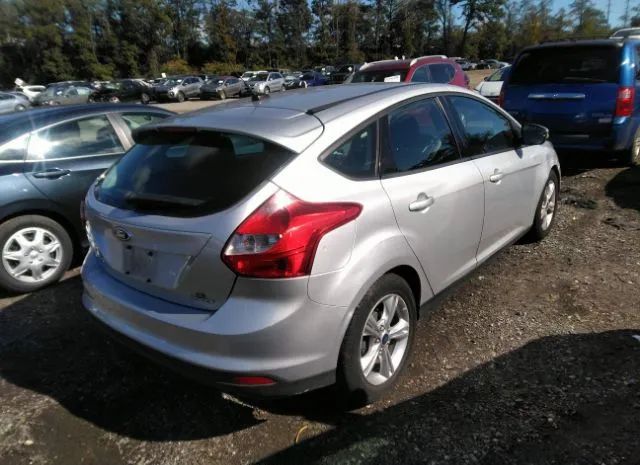 Photo 3 VIN: 1FADP3K22DL325515 - FORD FOCUS 