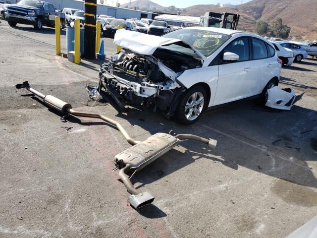 Photo 1 VIN: 1FADP3K22DL374181 - FORD FOCUS SE 