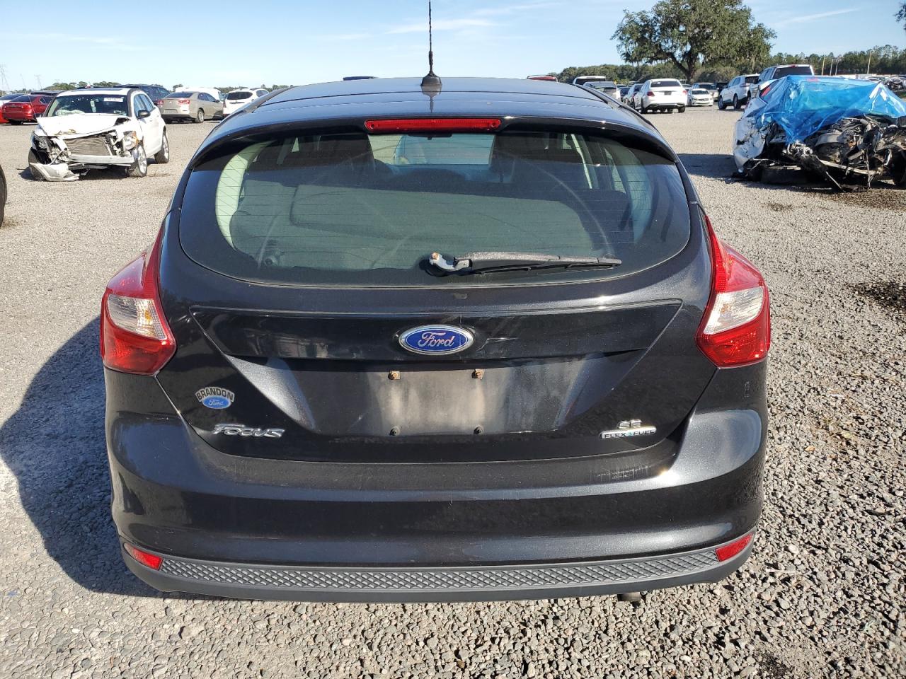 Photo 5 VIN: 1FADP3K22EL173124 - FORD FOCUS 