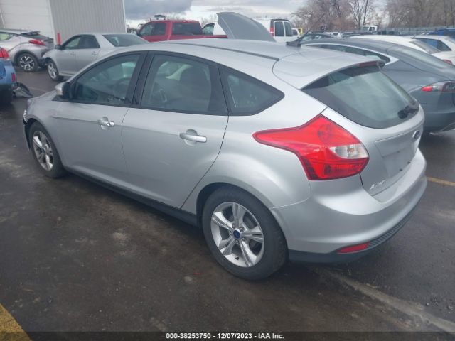 Photo 2 VIN: 1FADP3K22EL175794 - FORD FOCUS 