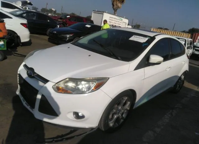 Photo 1 VIN: 1FADP3K22EL210172 - FORD FOCUS 