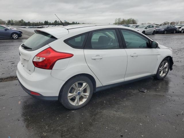 Photo 2 VIN: 1FADP3K22EL257525 - FORD FOCUS 