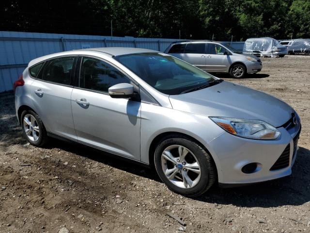 Photo 3 VIN: 1FADP3K22EL285048 - FORD FOCUS SE 