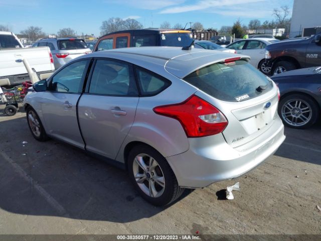 Photo 2 VIN: 1FADP3K22EL309350 - FORD FOCUS 