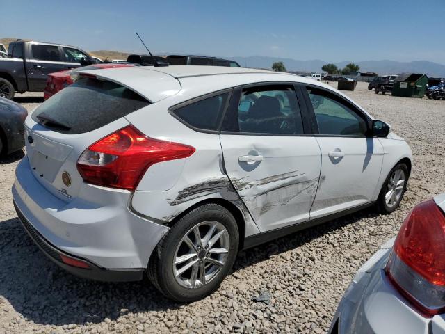 Photo 2 VIN: 1FADP3K22EL399521 - FORD FOCUS 