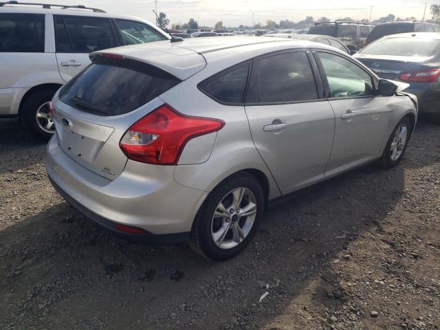 Photo 2 VIN: 1FADP3K22EL400053 - FORD FOCUS 