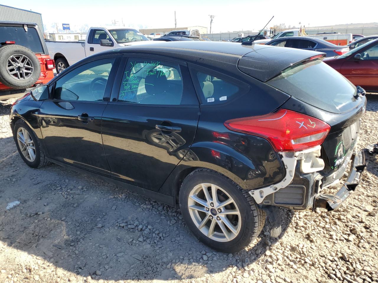 Photo 1 VIN: 1FADP3K22FL282426 - FORD FOCUS 