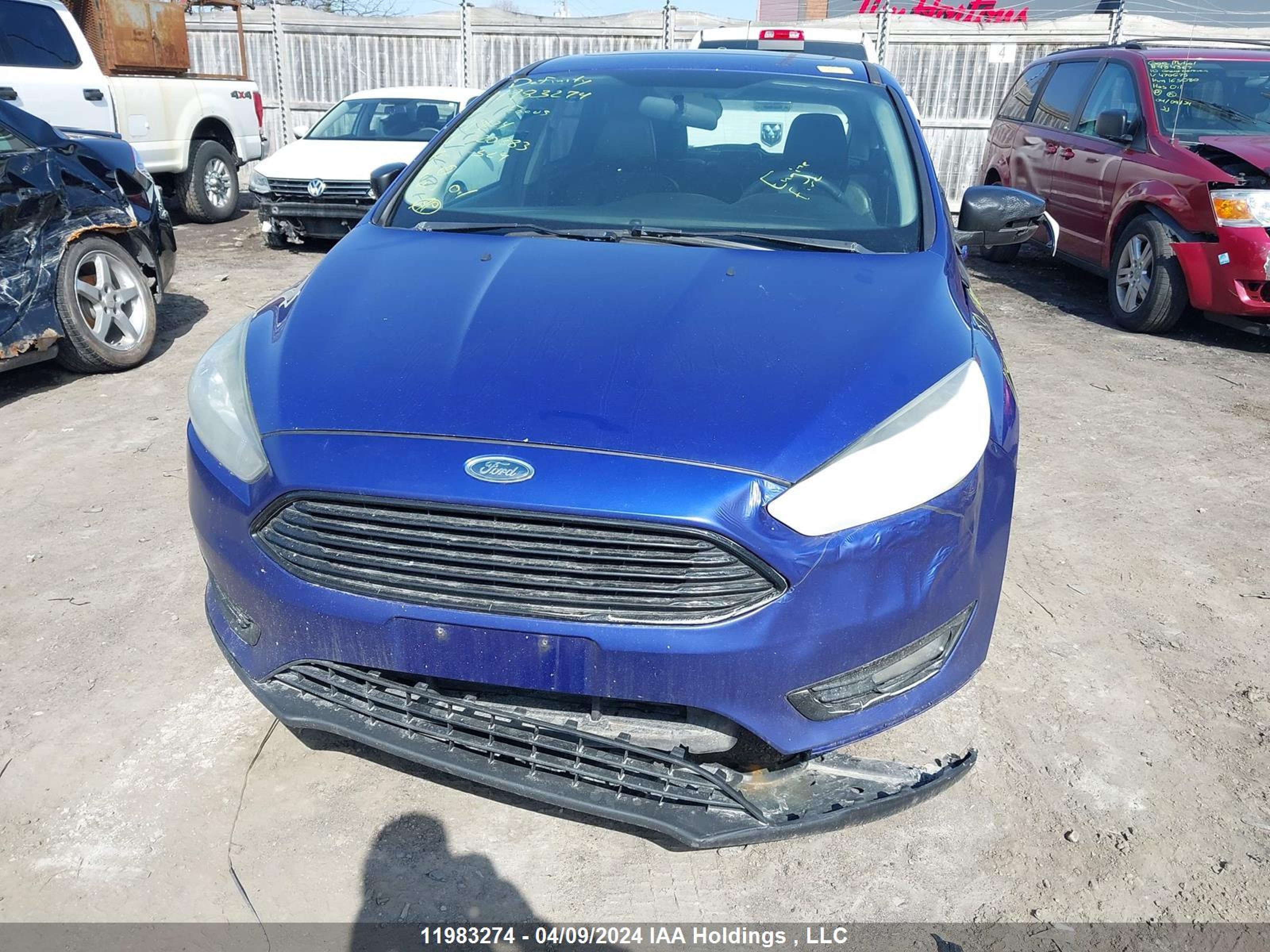 Photo 11 VIN: 1FADP3K22FL320883 - FORD FOCUS 