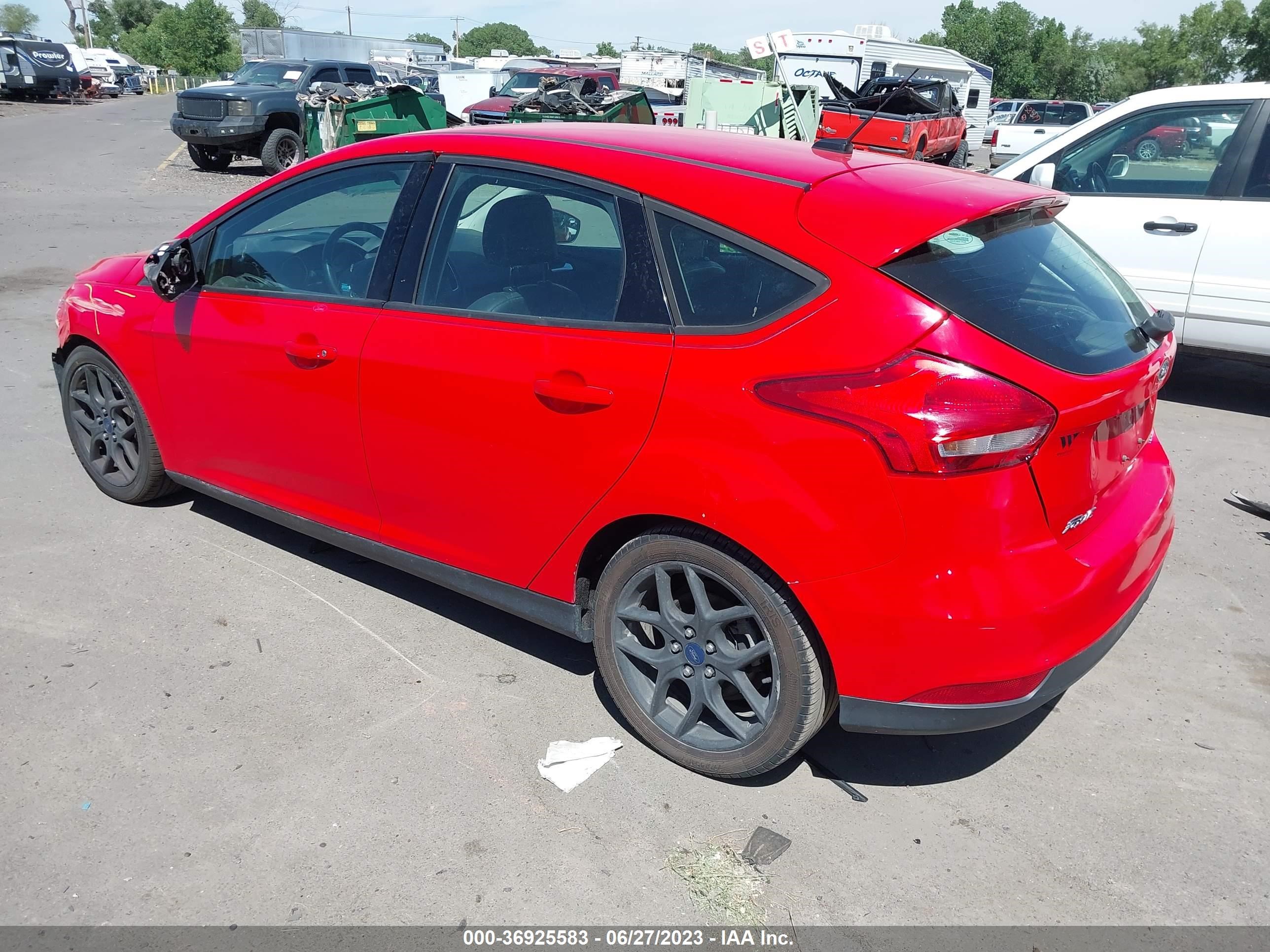 Photo 2 VIN: 1FADP3K22FL326263 - FORD FOCUS 