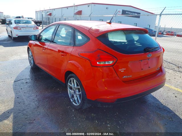 Photo 2 VIN: 1FADP3K22FL327364 - FORD FOCUS 