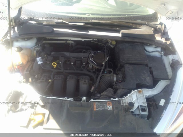 Photo 9 VIN: 1FADP3K22FL330121 - FORD FOCUS 