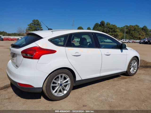 Photo 3 VIN: 1FADP3K22GL308086 - FORD FOCUS 