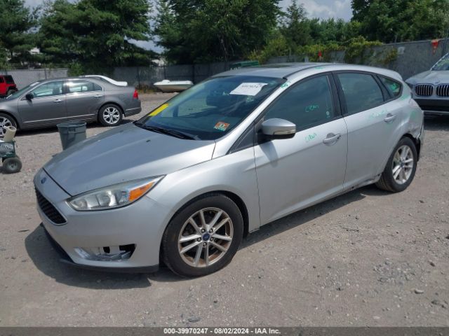 Photo 1 VIN: 1FADP3K22GL327673 - FORD FOCUS 