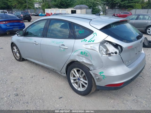 Photo 2 VIN: 1FADP3K22GL327673 - FORD FOCUS 