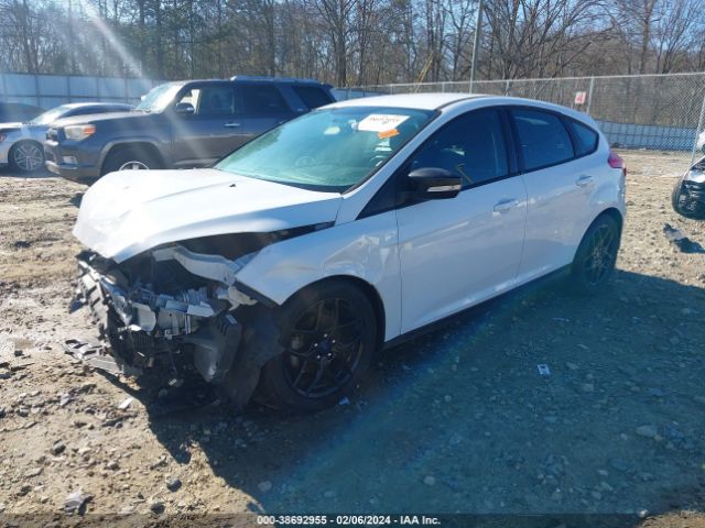 Photo 1 VIN: 1FADP3K22GL332517 - FORD FOCUS 