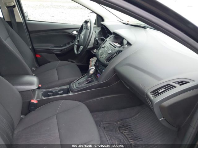 Photo 4 VIN: 1FADP3K22GL386898 - FORD FOCUS 