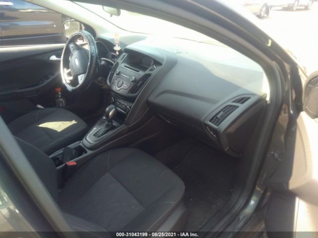 Photo 4 VIN: 1FADP3K22HL216350 - FORD FOCUS 