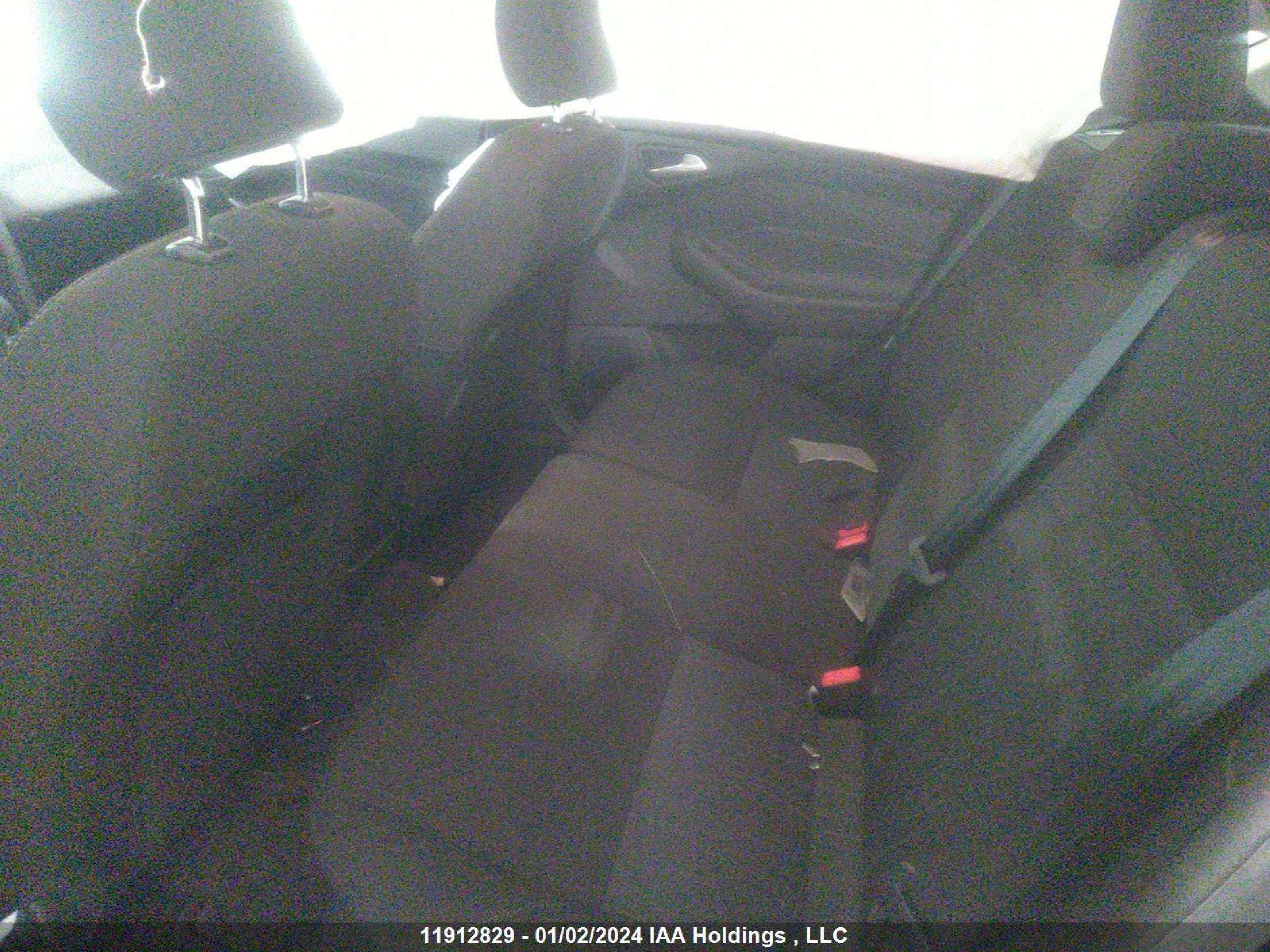 Photo 7 VIN: 1FADP3K22HL330039 - FORD FOCUS 