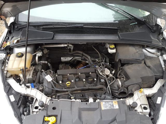 Photo 6 VIN: 1FADP3K22JL215432 - FORD FOCUS 