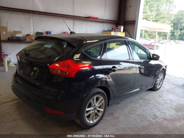 Photo 3 VIN: 1FADP3K22JL319922 - FORD FOCUS 