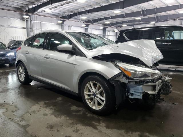 Photo 3 VIN: 1FADP3K22JL322447 - FORD FOCUS SE 