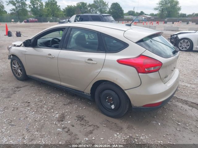 Photo 2 VIN: 1FADP3K22JL330015 - FORD FOCUS 