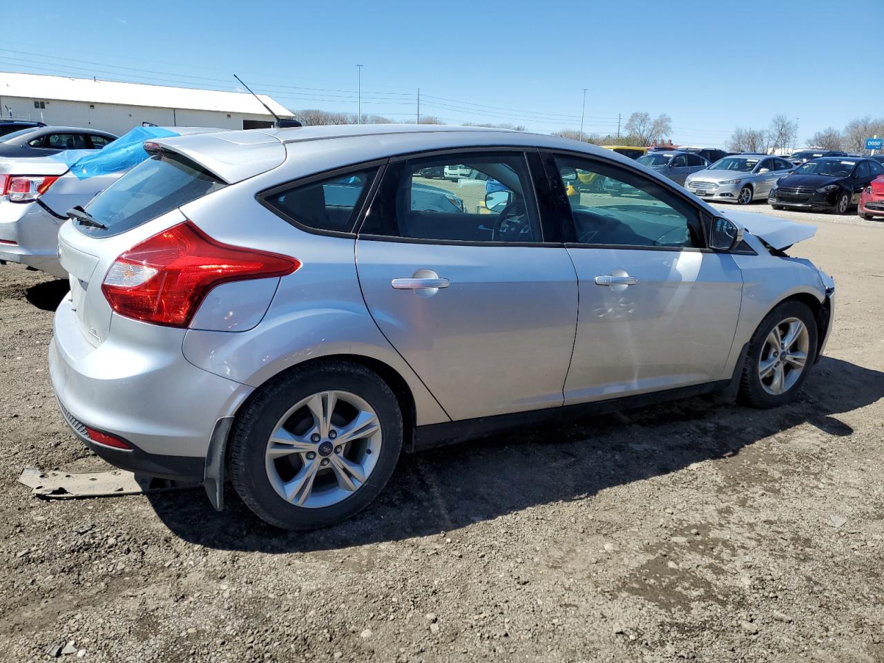 Photo 2 VIN: 1FADP3K23DL204444 - FORD FOCUS 