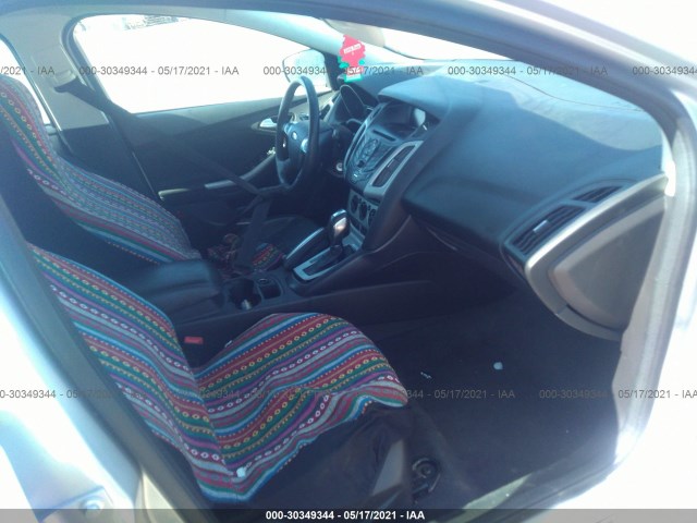 Photo 4 VIN: 1FADP3K23DL224239 - FORD FOCUS 