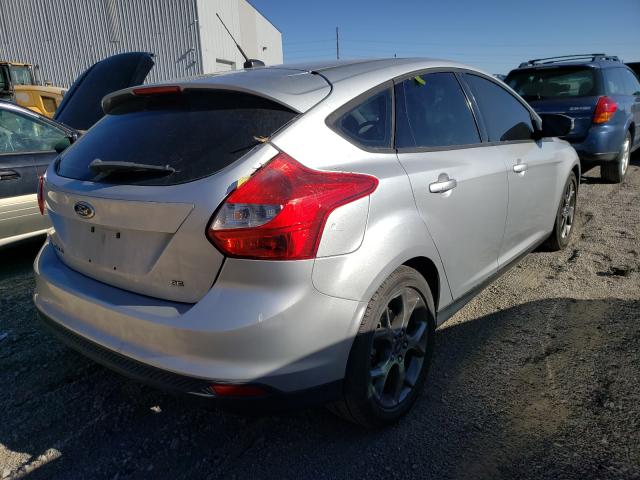 Photo 3 VIN: 1FADP3K23DL320100 - FORD FOCUS SE 