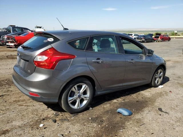 Photo 2 VIN: 1FADP3K23DL325359 - FORD FOCUS SE 