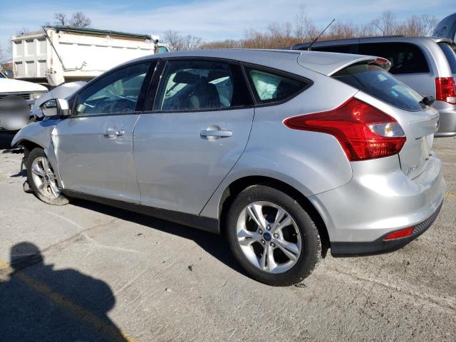 Photo 1 VIN: 1FADP3K23EL175545 - FORD FOCUS 